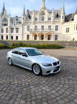 BMW 330i - Facelift, unfallfrei, 6 Zyl., 272ps - gebrauchte BMW 330 mit Facelift