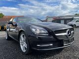 Mercedes-Benz SLK 200 BlueEfficiency "Rentnerfahrzeug" - Mercedes-Benz SLK 200