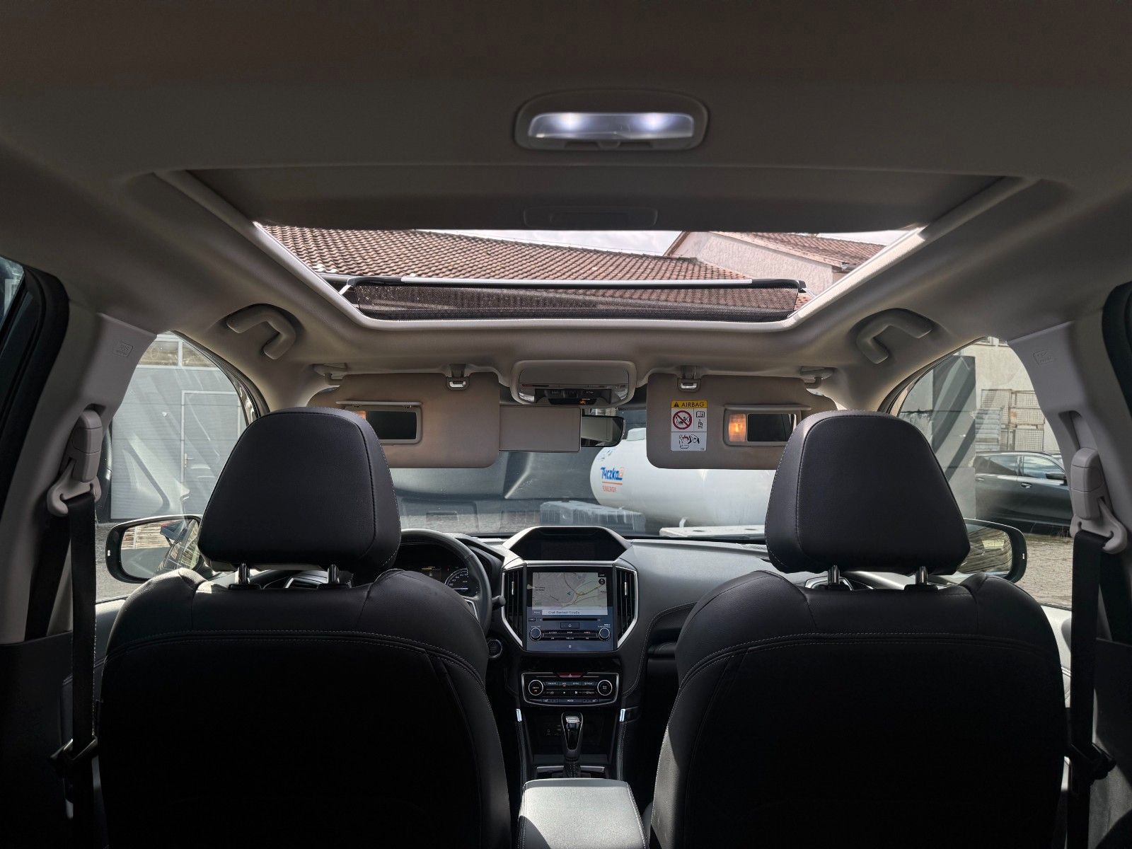 Fahrzeugabbildung Subaru Forester 2.0ie Platinum Standhzg. Pano Leder AHK
