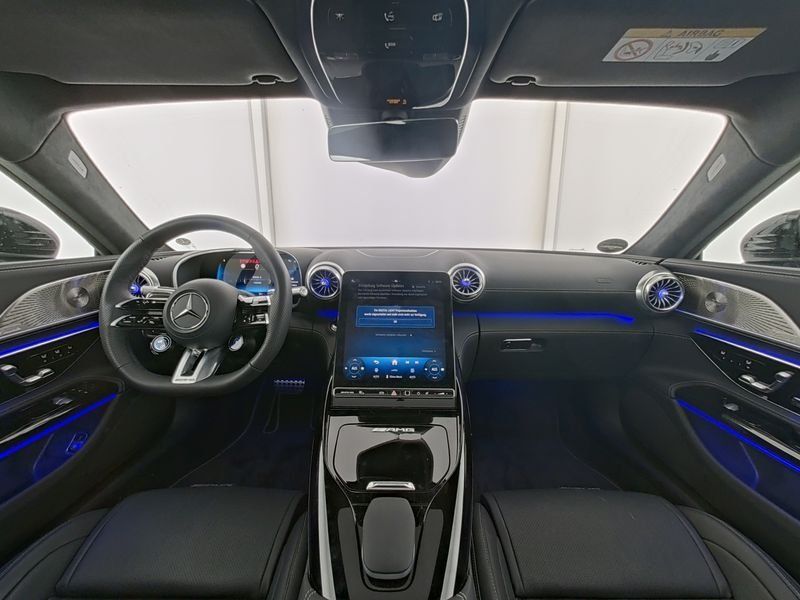 Fahrzeugabbildung Mercedes-Benz GT55 AMG Prem AERO Keramik DISTRO Pef.Sitz MAGNO