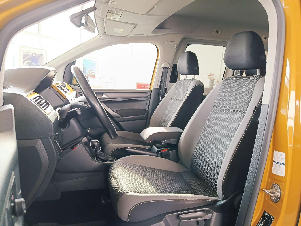 Volkswagen Caddy PKW Maxi Trendline*NAVI*KAM*ALLW*7-SITZER*