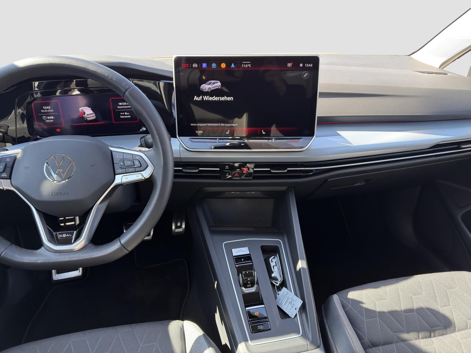 Volkswagen Golf VIII Life GOAL 1.5 eTSI Kamera ACC AHK LED, миниатюра 13