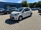 Toyota Aygo Cool 2.HAND Klima ZV+Funk el.FH ALU 5-türig - Toyota mit Benzin-Antrieb: Kleinwagen, Aygo Türig