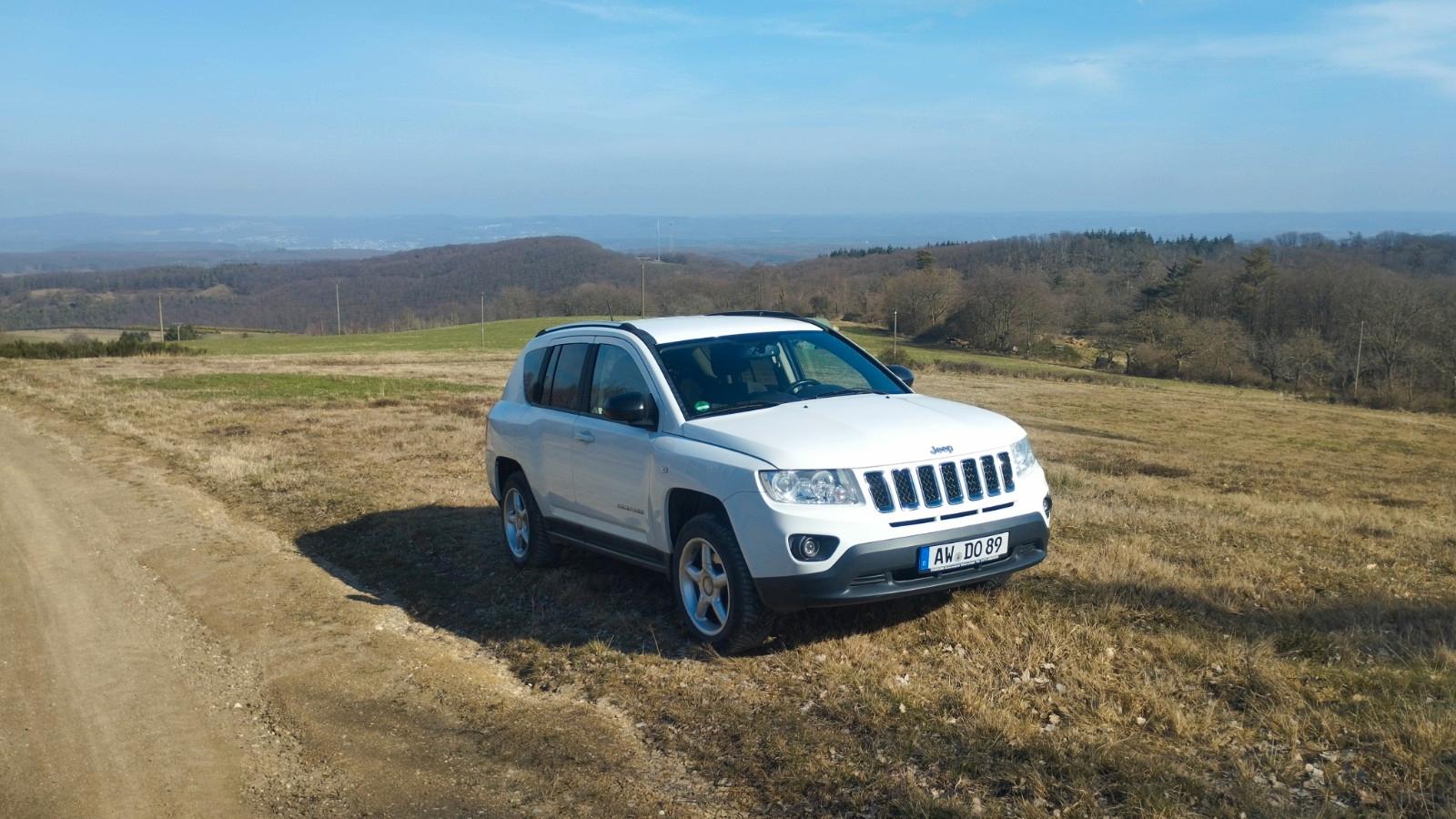 Jeep Compass 2011 — photo 11