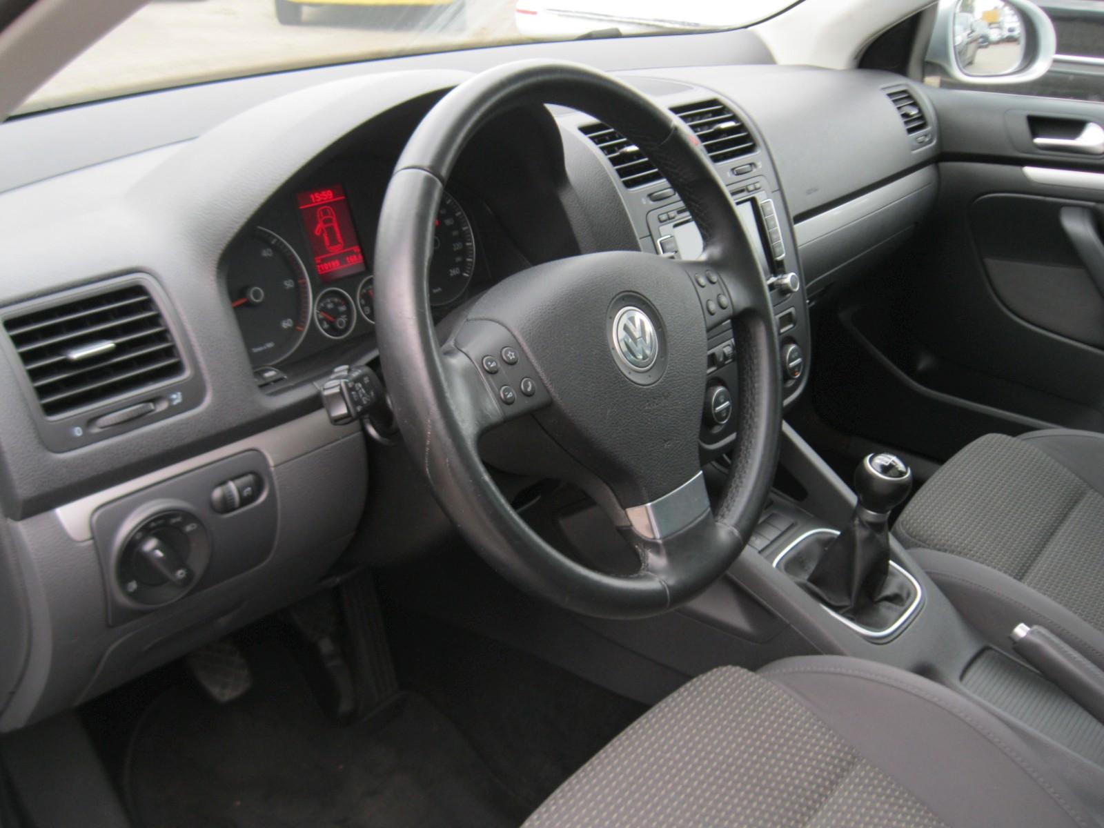 Volkswagen Golf 2009 — photo 14