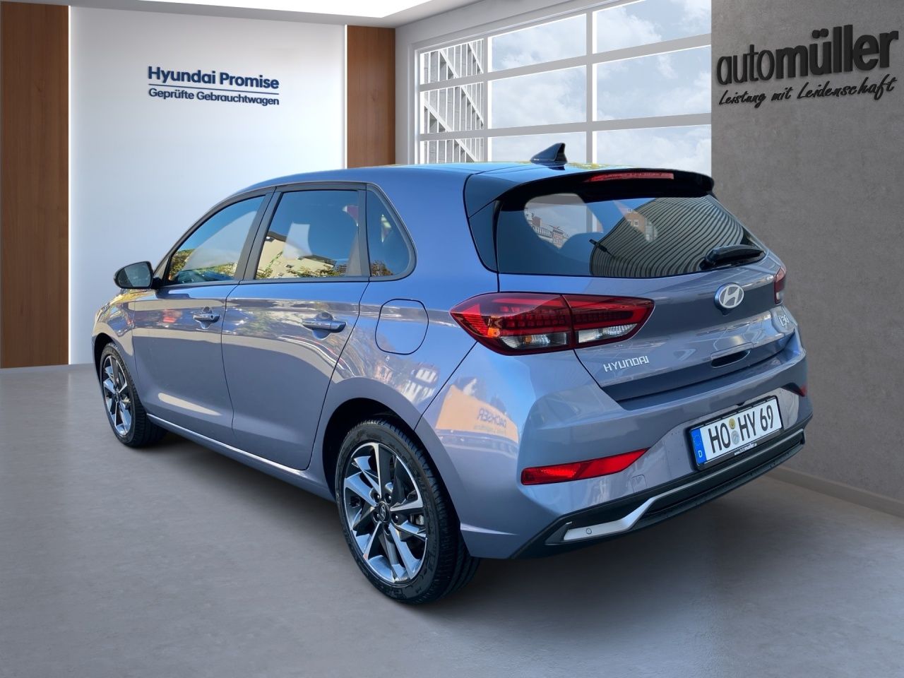 Fahrzeugabbildung Hyundai i30 ADVANTAGE PANO*CARPLAY*NAVI*SHZ