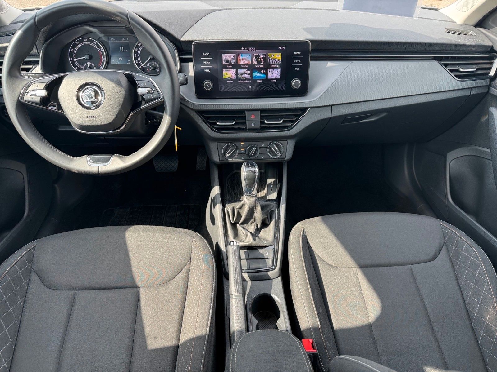Fahrzeugabbildung SKODA Kamiq Ambition 1.5 TSI