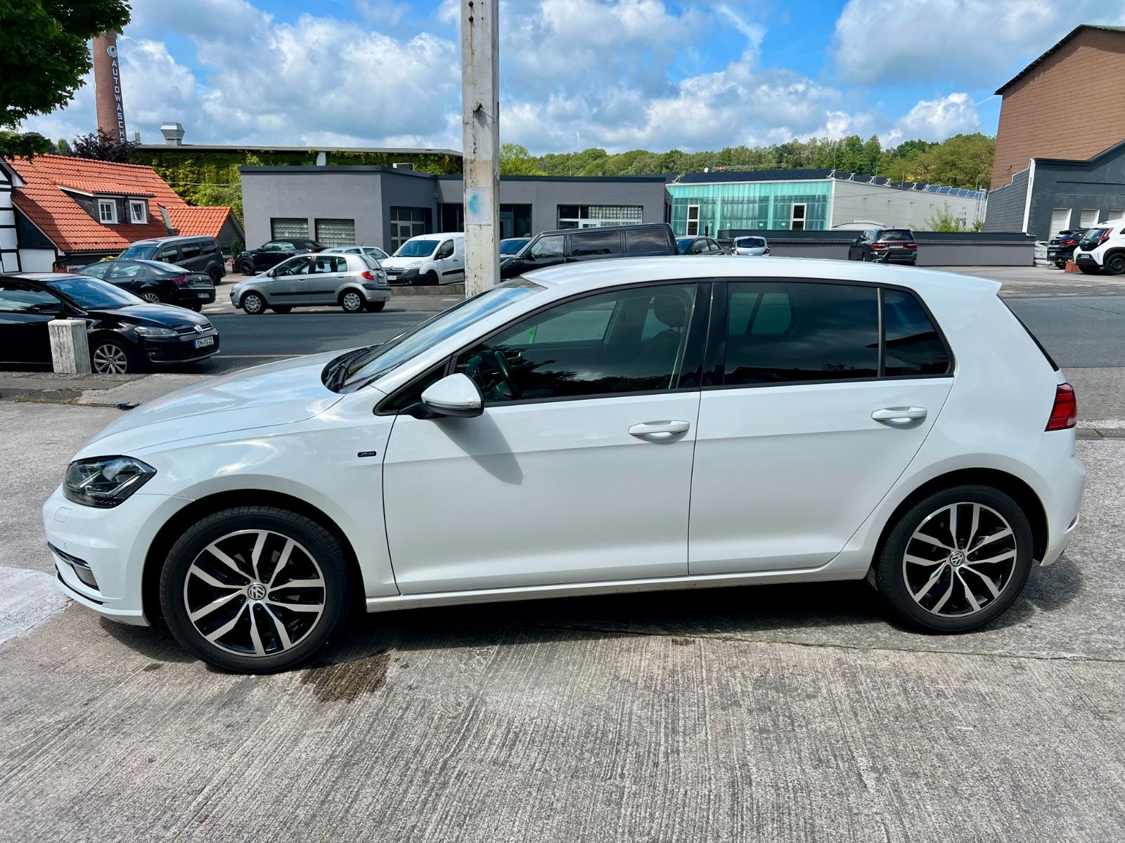 VW Golf