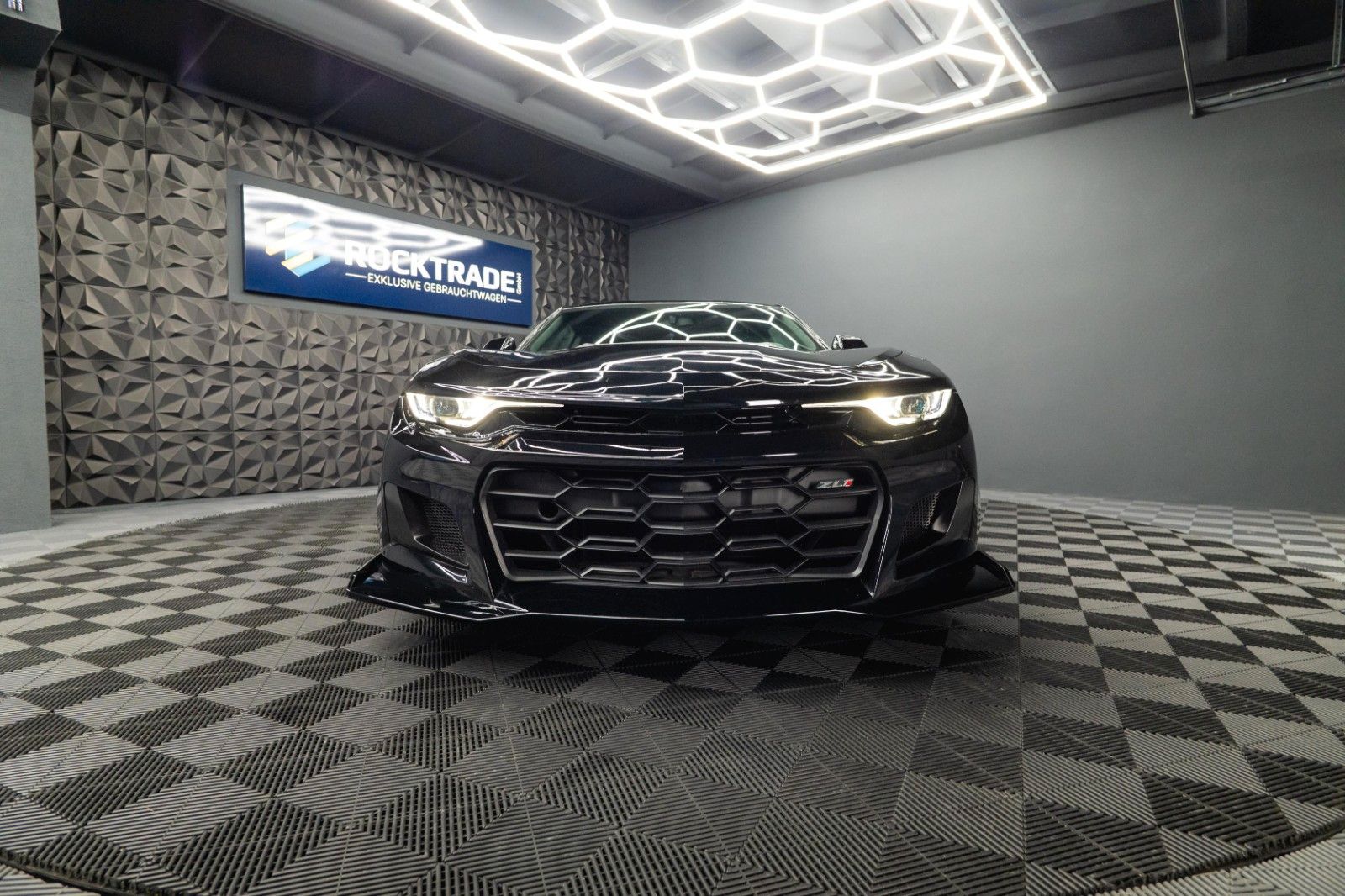Fahrzeugabbildung Chevrolet Camaro 3.6 V6 Coupe ZL1 Performance *CarPlay*19%