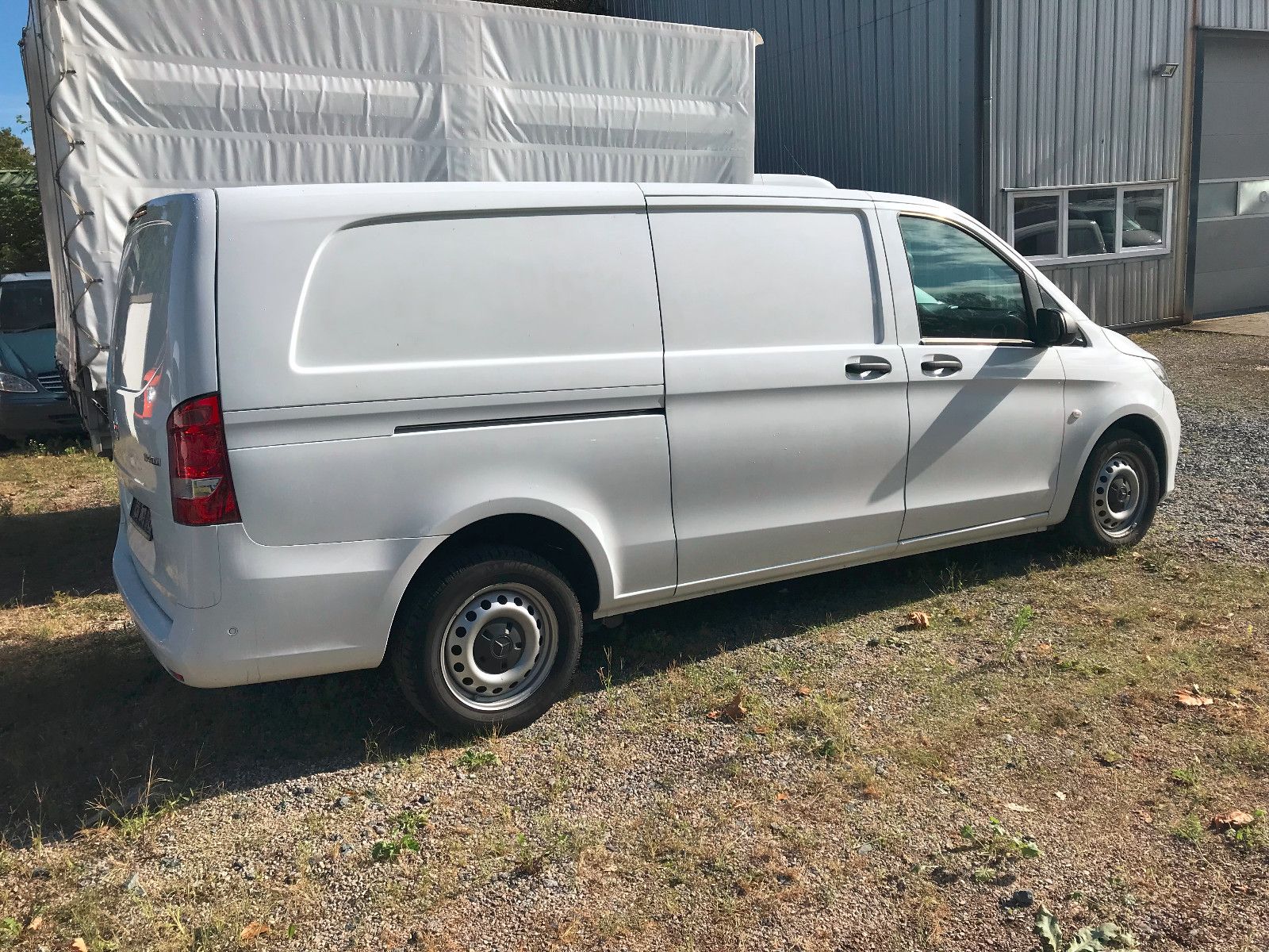 Fahrzeugabbildung Mercedes-Benz Vito Kasten 114 RWD extrala,Automatic,90910Km