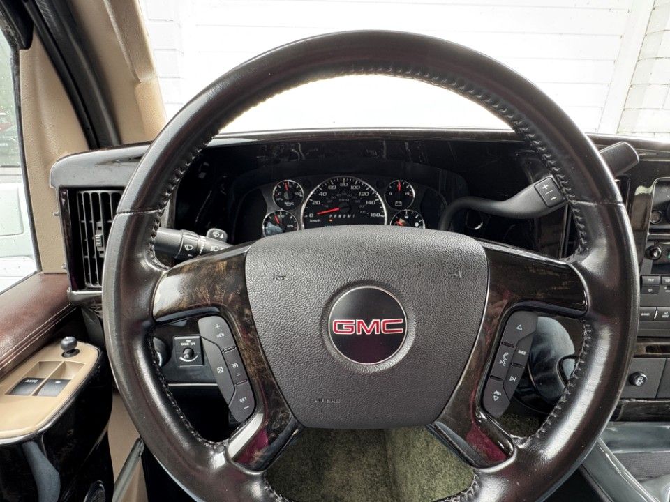 Fahrzeugabbildung Chevrolet Express 6.0 Explorer Limited XS-E 9-Sitzer Lang