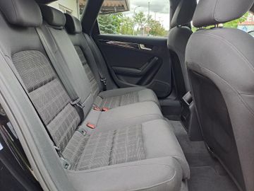 Audi A4 - 12