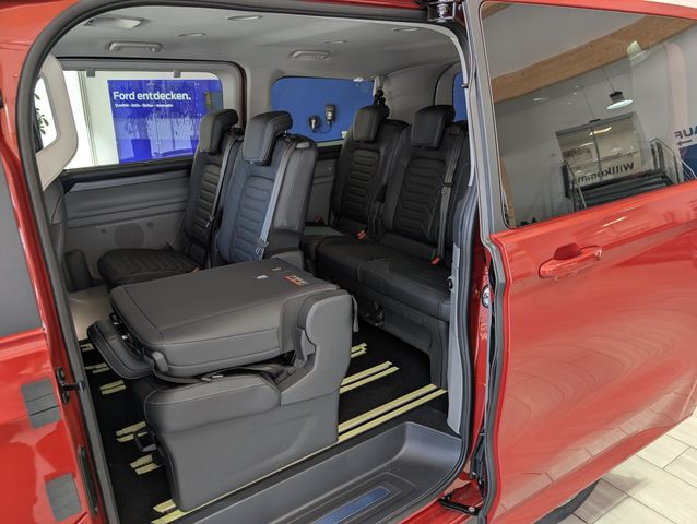 Ford Tourneo Custom 2.0 EcoBlue L1 Titanium