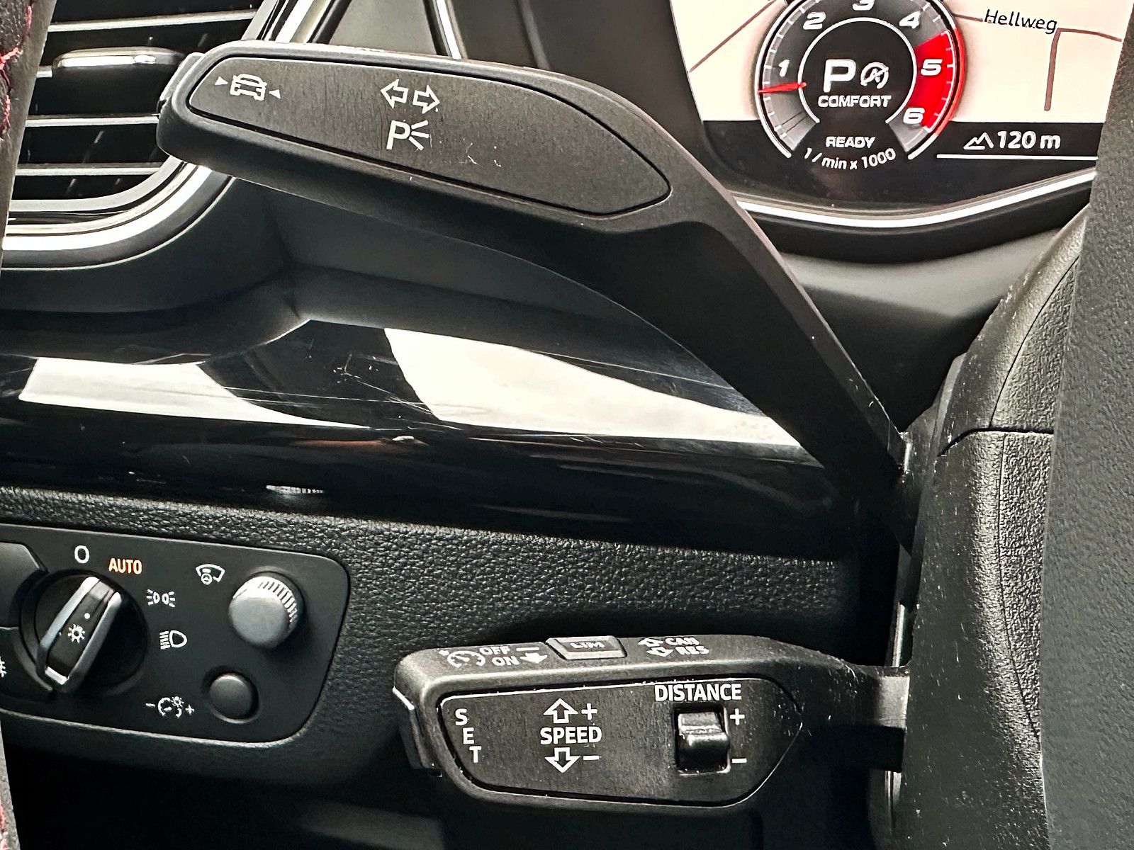 Audi SQ5 TDI qu BLACK HuD AHK LEDER 360° ACC foto 18
