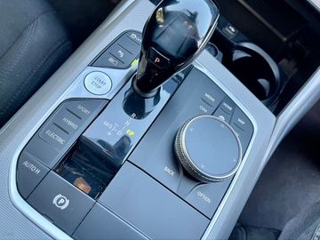 BMW 330 - 12