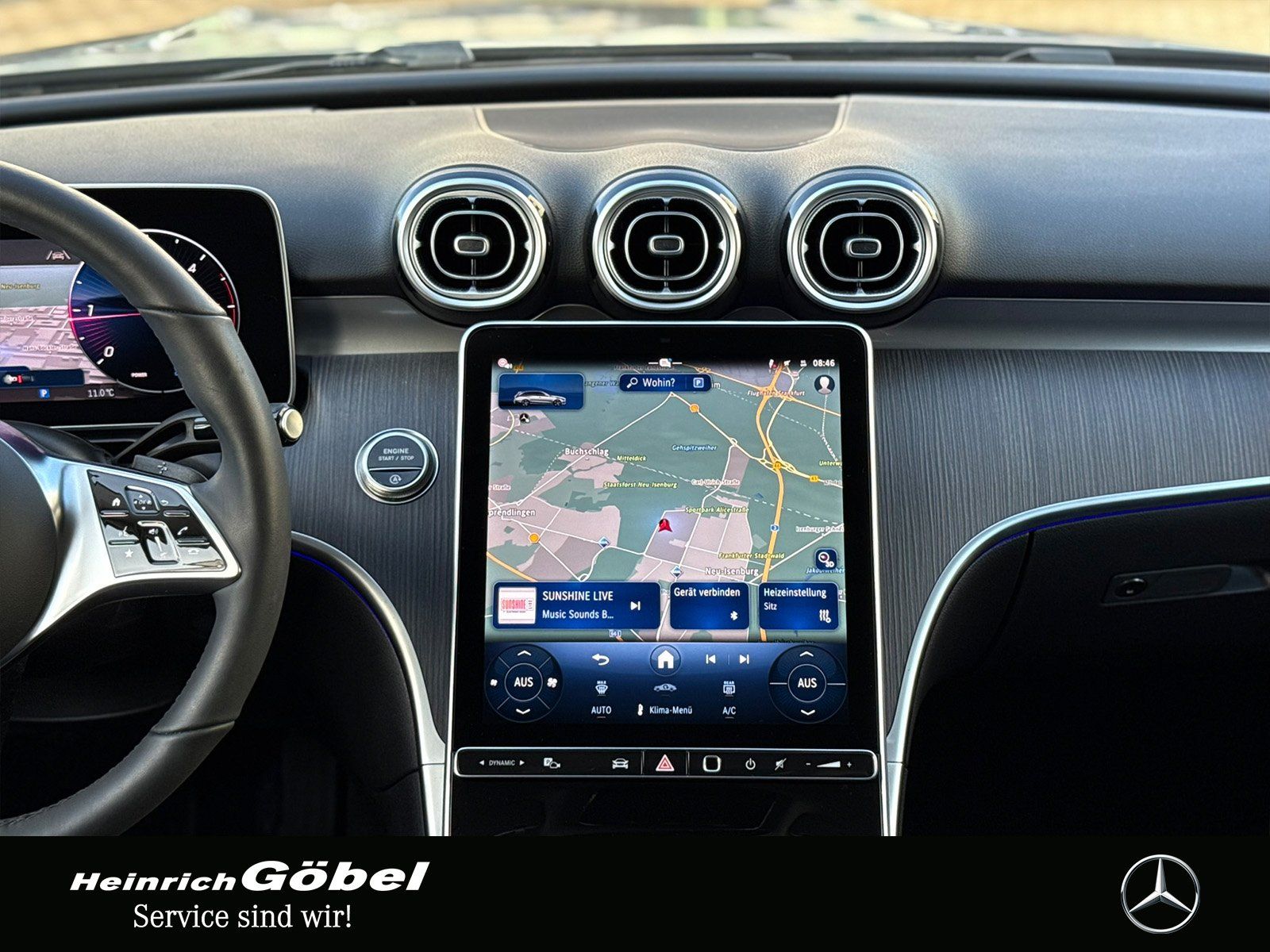 Fahrzeugabbildung Mercedes-Benz C 220 d T 4MATIC*AHK*BURMESTER*DIGITAL LIGHT*