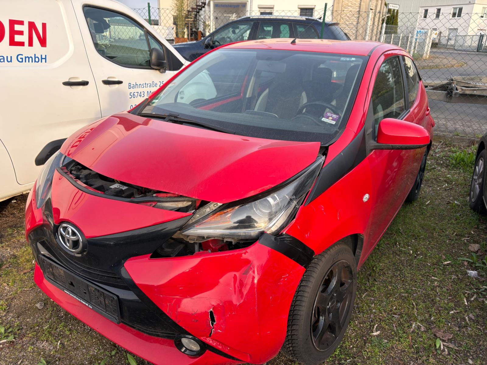Toyota Aygo (X) 1,0-l-VVT-i x KLIMA ALUS