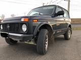 Lada Niva 1.7i 4x4 LPG - - Lada Niva aus 2012