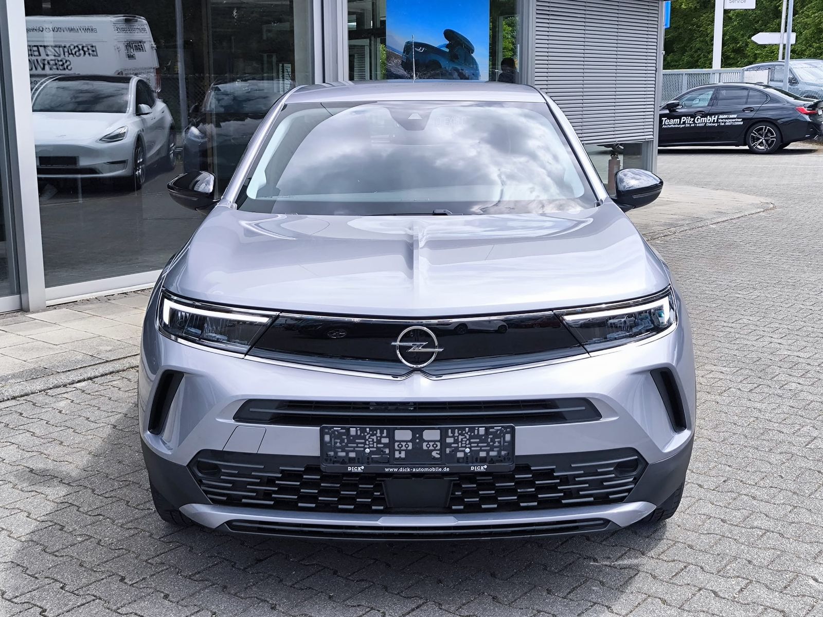 Fahrzeugabbildung Opel Mokka-e e Edition LED+NAVI+SHZ+KAM+TEMP+CARPL+WP
