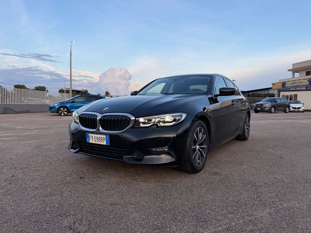 Image of BMW 320