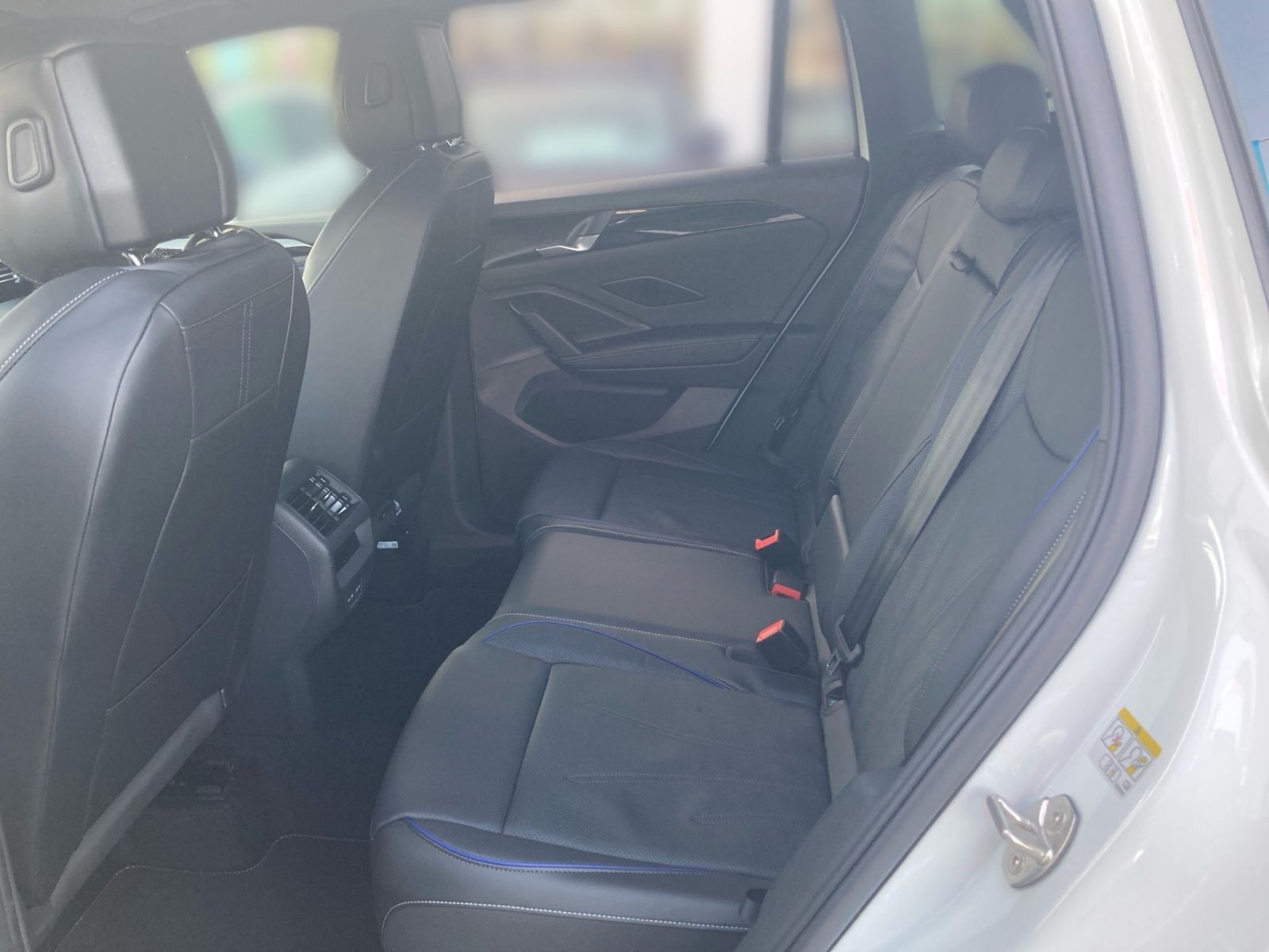 Volkswagen Tiguan - Bild 12