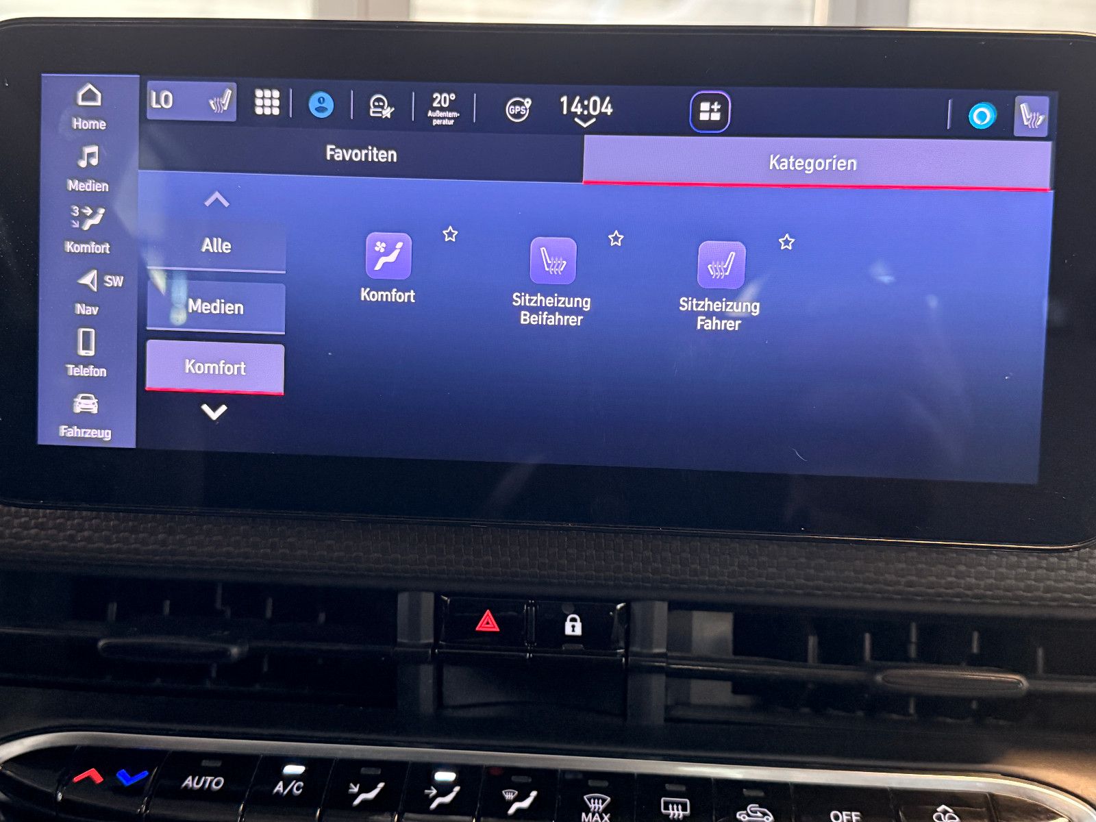 Fahrzeugabbildung Fiat 500e/ 3+1 /LA PRIMA/APPLE/NAVI/KAMERA/LED/LEDER