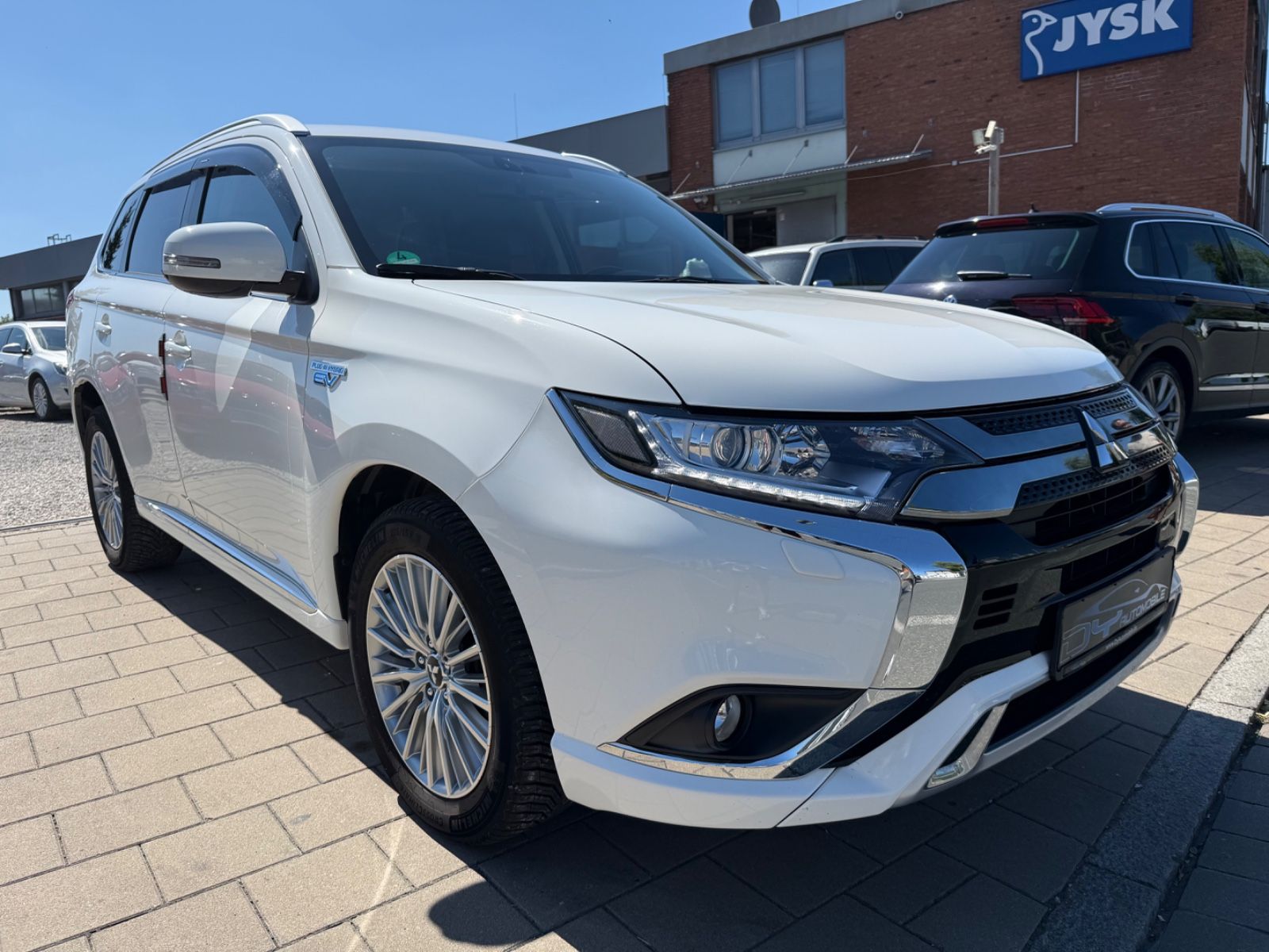 Mitsubishi Plug-in Hybrid Outlander PHEV 4WD Leder imagem 3