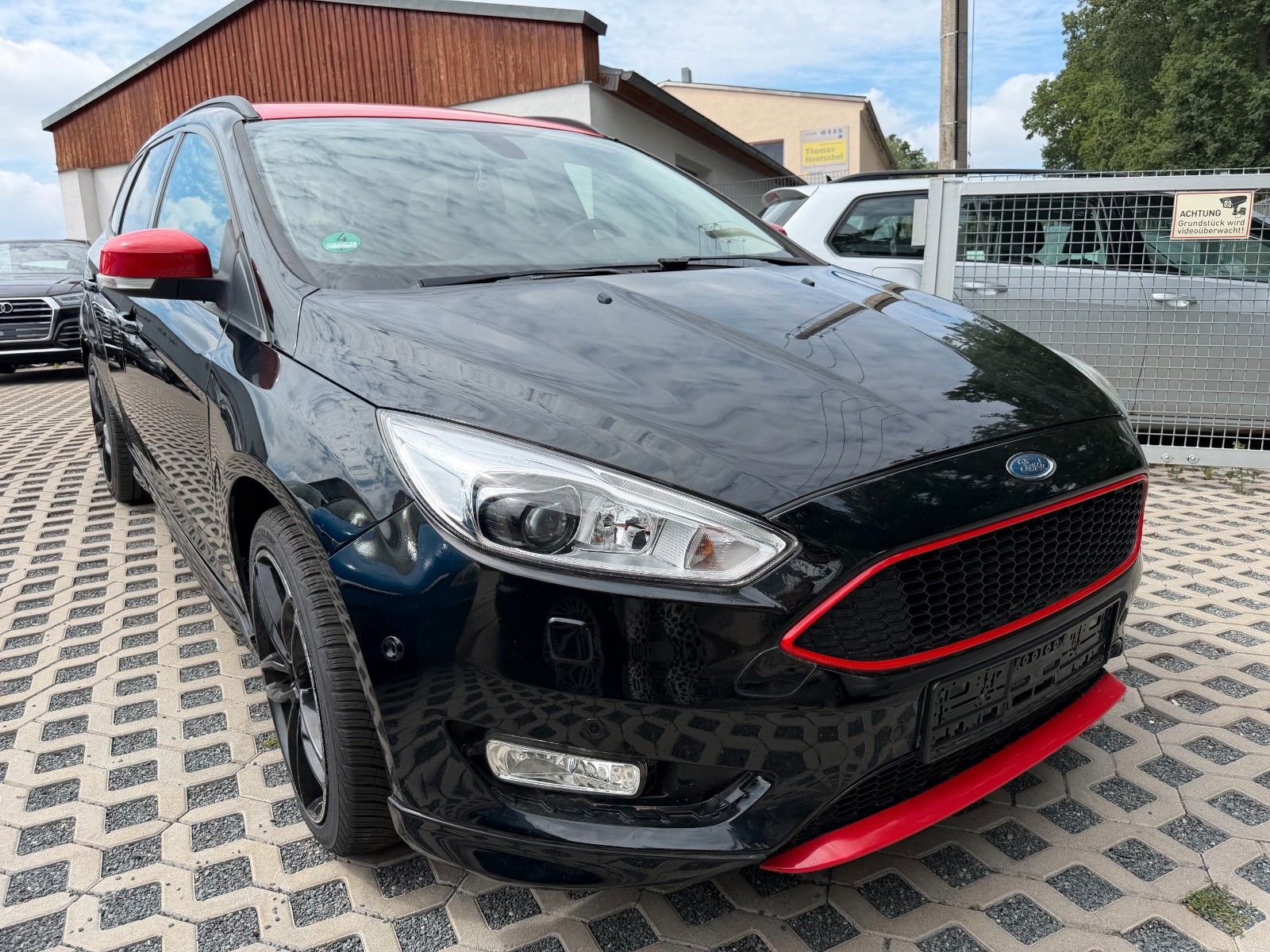 Ford Focus - 1