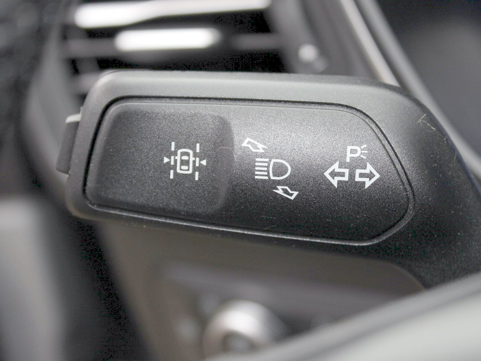 Fahrzeugabbildung Ford Kuga Plug-In Hybrid PHEV Titanium