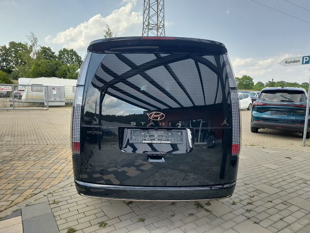 Hyundai STARIA 2.2 CRDi LIMITED EDITION 7-Sitzer