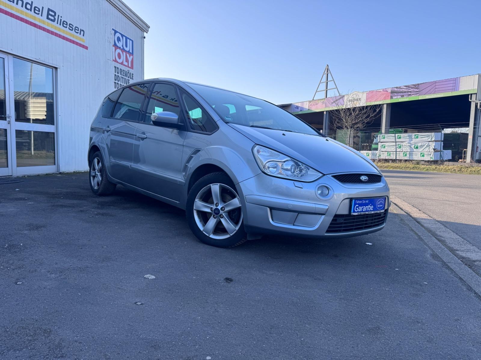 Ford S-MAX Titanium  /Tüv Neu