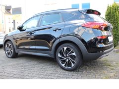 Fahrzeugabbildung Hyundai Tucson *Kamera!*Panoramaschiebedach!*SHZ!*Navi*