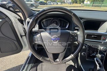 Volvo V60 - 10
