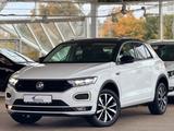 Volkswagen T-Roc*1.5 TSI*DSG*R-Line*LED*CAM*BLACK STYLE*ACC - Volkswagen: Von Händlern