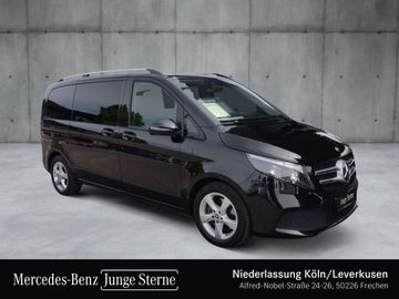 Mercedes V 220 - 4