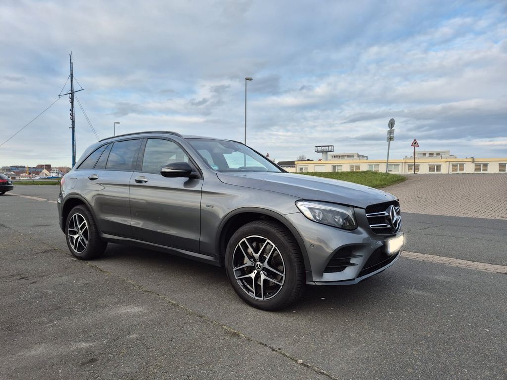 Image of Mercedes-Benz GLC 350