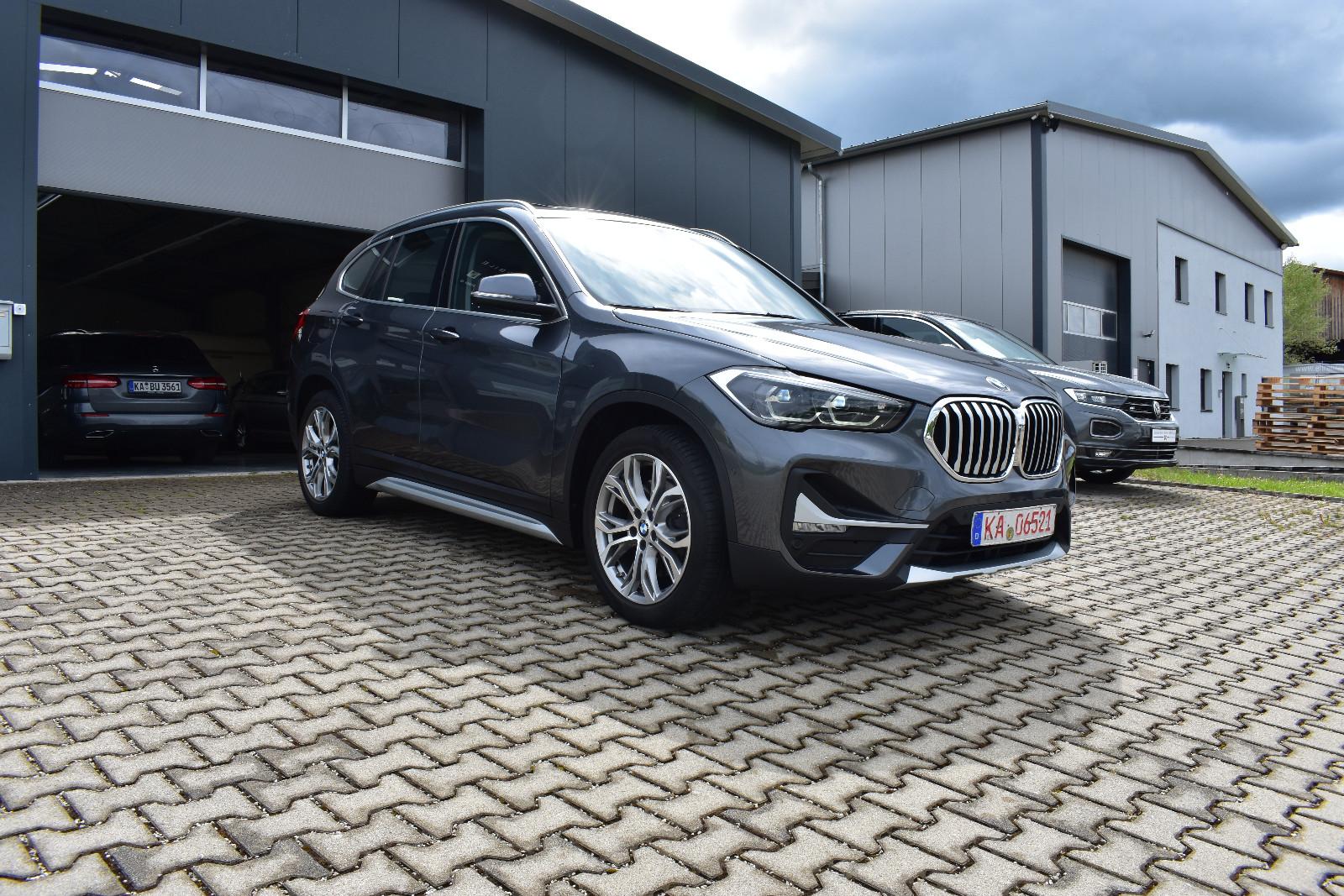 BMW X1 xDrive 20 d xLine PAN-Dach/Kamera