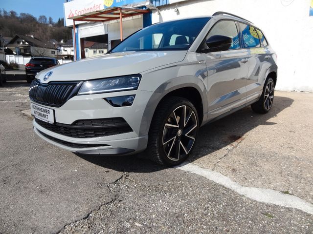 Fahrzeugabbildung Skoda Karoq Sportline/2.Hd/LED/Pano/Virtual/Navi/SitzH