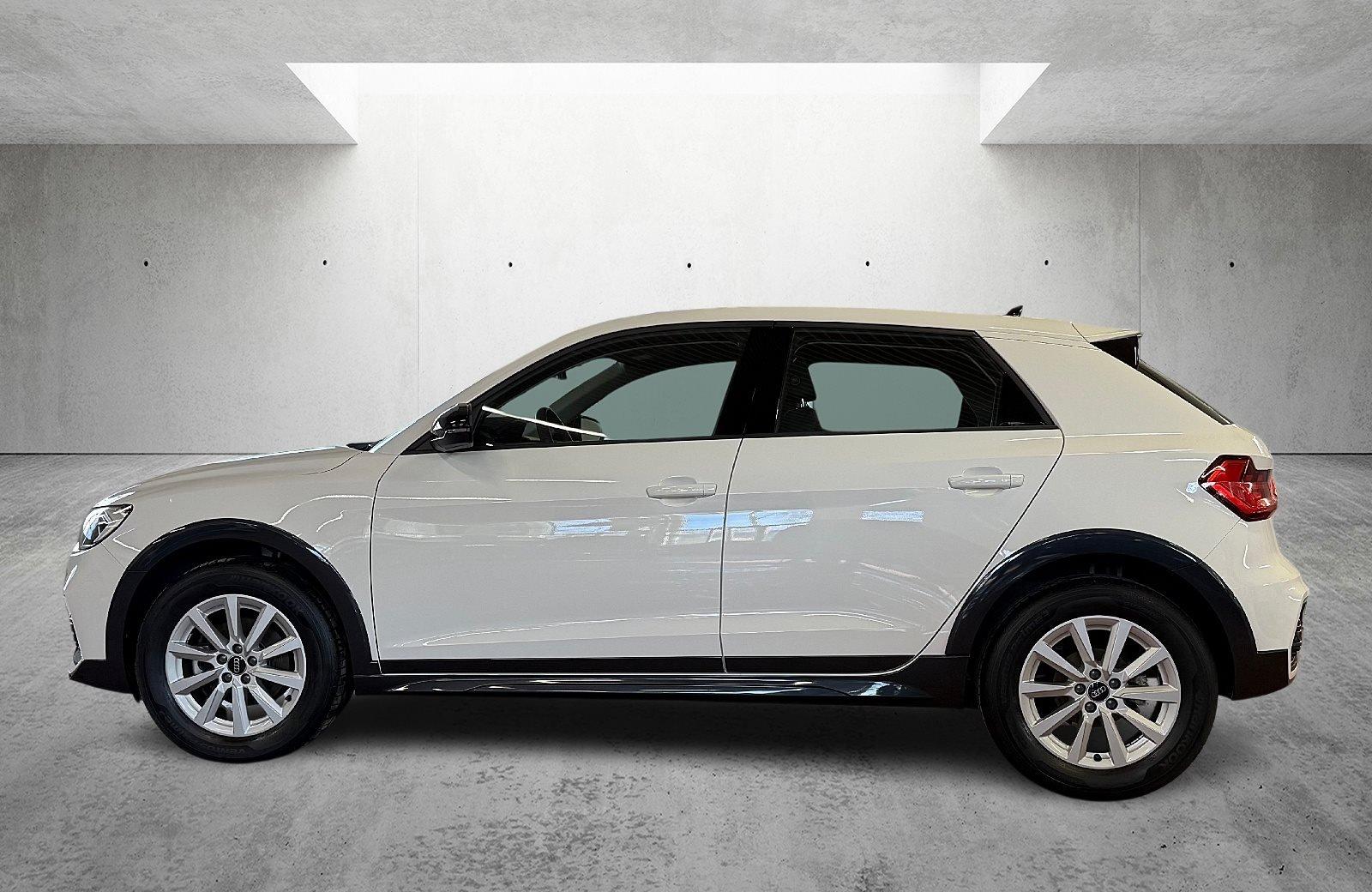 Audi A1 allstreet 30 TFSI S-tronic LED Navi PDC RFK S