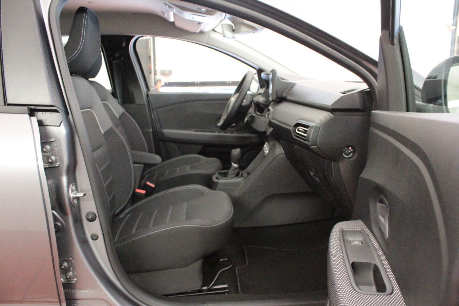Fahrzeugabbildung Dacia Sandero Eco-G 100 Journey+ *Navi*LPG*