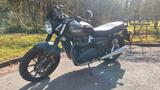 Triumph Street Twin *Griffheizung, Tankrucksack* - TRIUMPH STREET TWIN