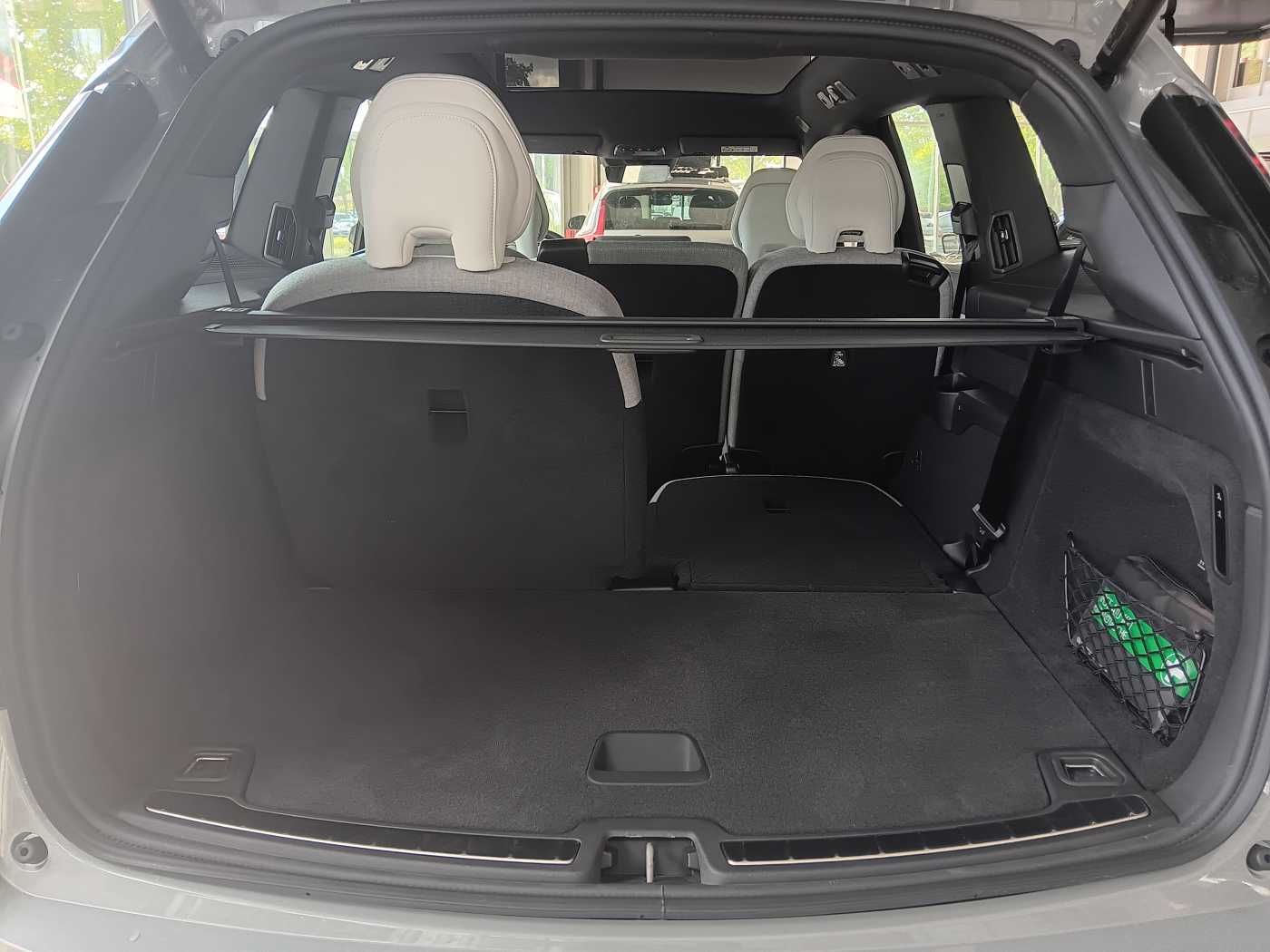 Fahrzeugabbildung Volvo EX90 Twin Performance AWD Ultra 7-Sitzer