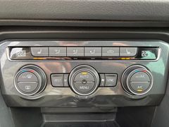 Fahrzeugabbildung Volkswagen Tiguan Highline 2.0 TDI 4MOTION PANO*360°*NAVI!!