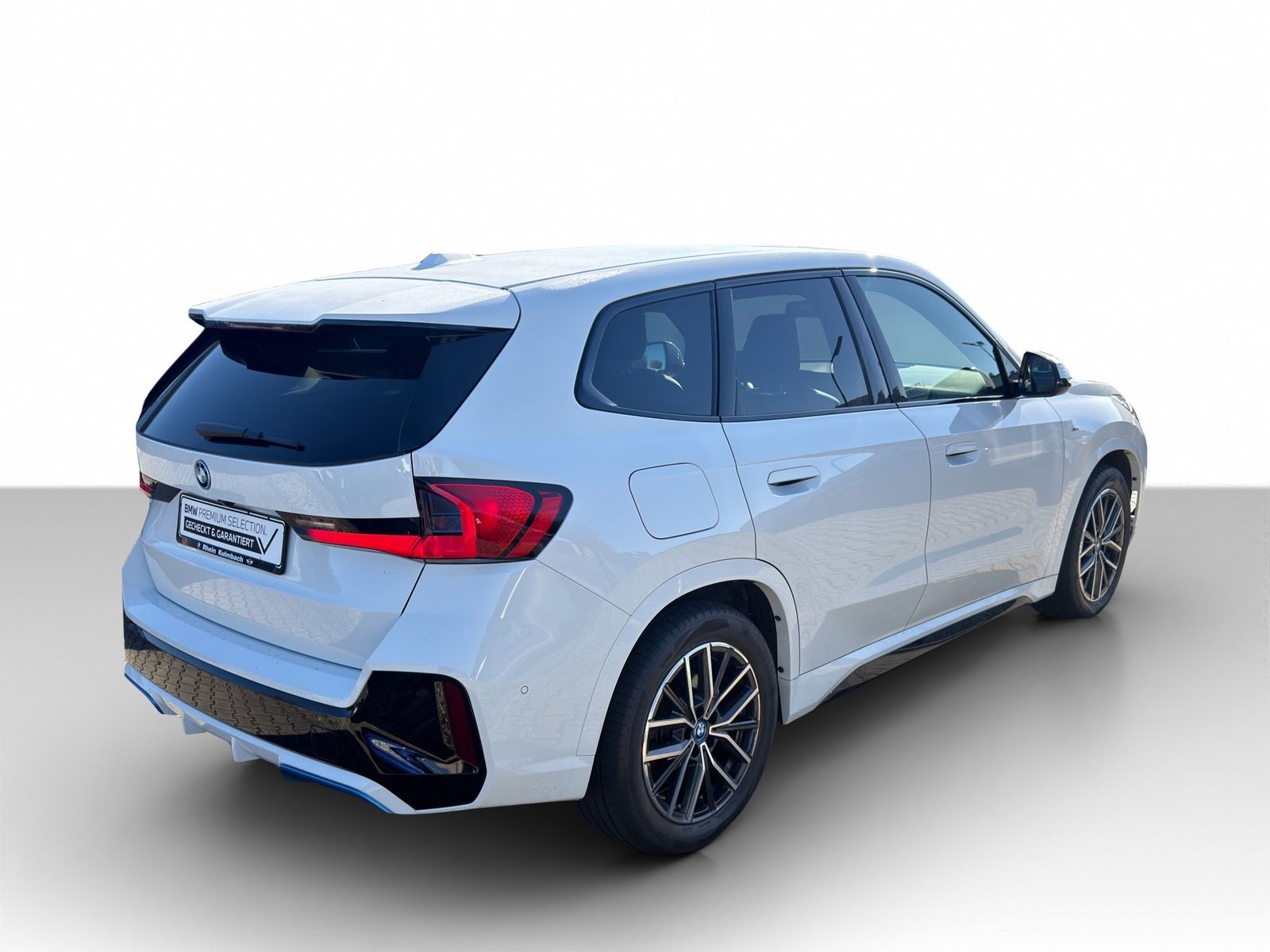 BMW iX1 xDrive30 M Sport Navi AdapLED ACC AHK ParkAs foto 3