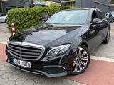 Mercedes-Benz E 220 d AVANTGARDE Voll Service bei Mercedes - Mercedes-Benz E-Klasse Gebrauchtwagen in Hamburg