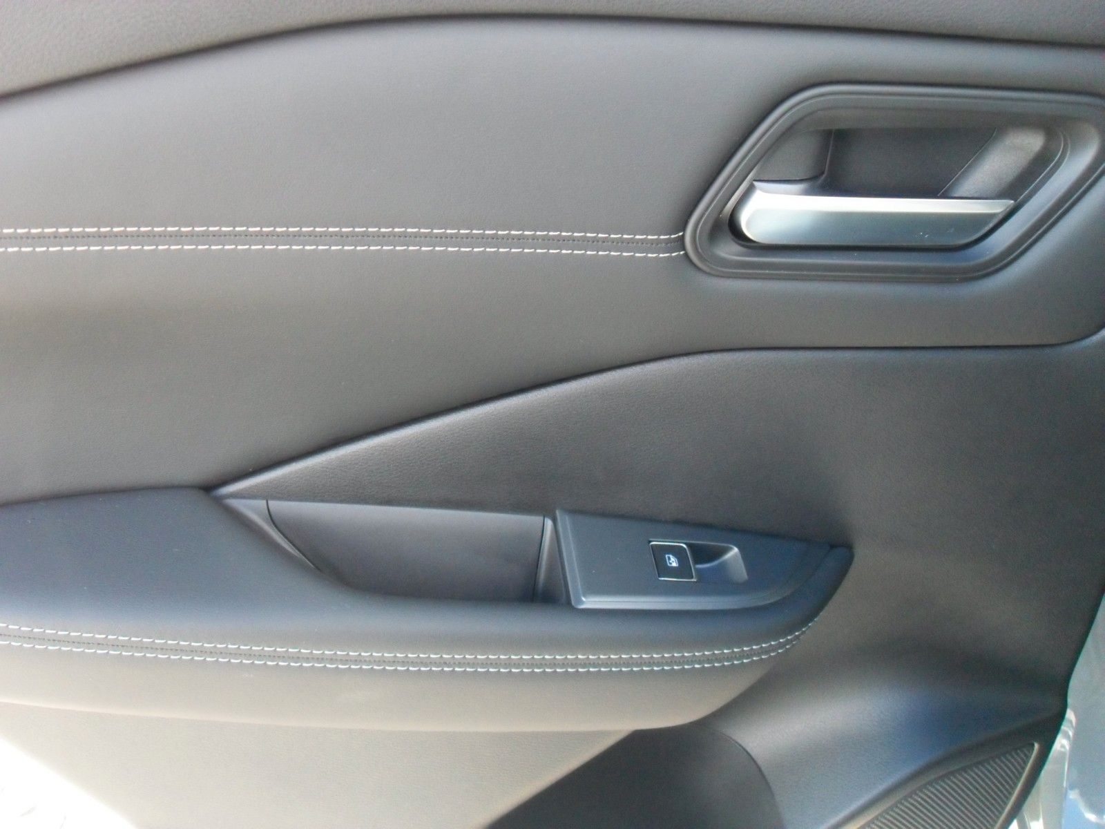 Fahrzeugabbildung Nissan Qashqai 1,3 N-Connecta | WP | ACC | HeadUp