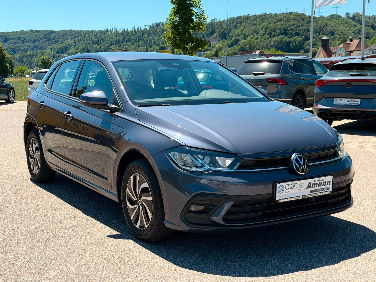 Volkswagen Polo VI Life 1.0 DSG CarPlay*