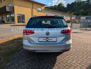Volkswagen Passat Variant - 4