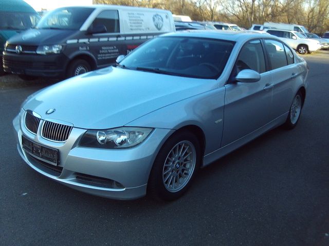 BMW 325 Baureihe 3 Lim. 325i Tüv neu