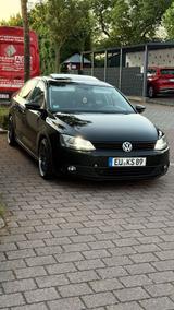 Volkswagen VW jetta 1.6 TDI - Volkswagen Jetta aus 2012 mit Diesel-Antrieb